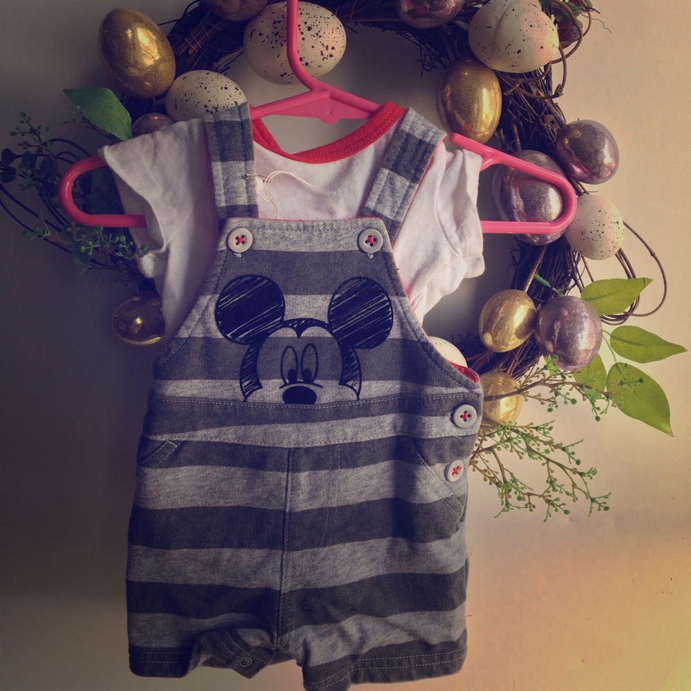 Mickey Mouse bib shorts